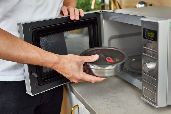BLACK+BLUM - Lunchbox stalowy okrągły 0,65l. Multifunction