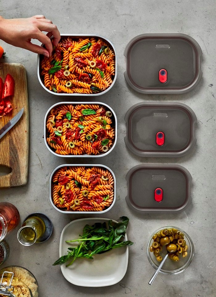 BLACK+BLUM - Lunchbox stalowy 0,6l. Multifunction