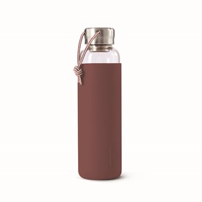 BLACK+BLUM Butelka szklana na wodę 600ml burgundowa