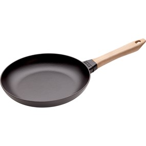 Staub Patelnia żeliwna z drewnianym uchwytem 26 cm